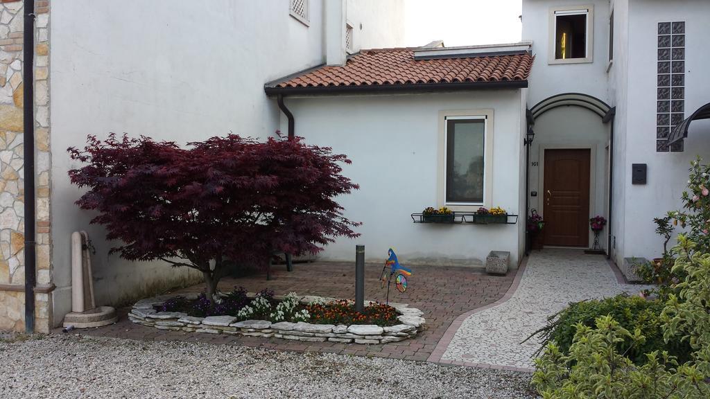 Appartamento Acero Rosso Vicenza Exterior photo
